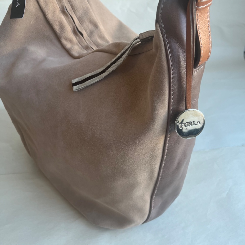 NWT Furla Medium Beige Brown Tan Shoulder Hobo Leather Casual Bag Purse - Picture 9 of 13